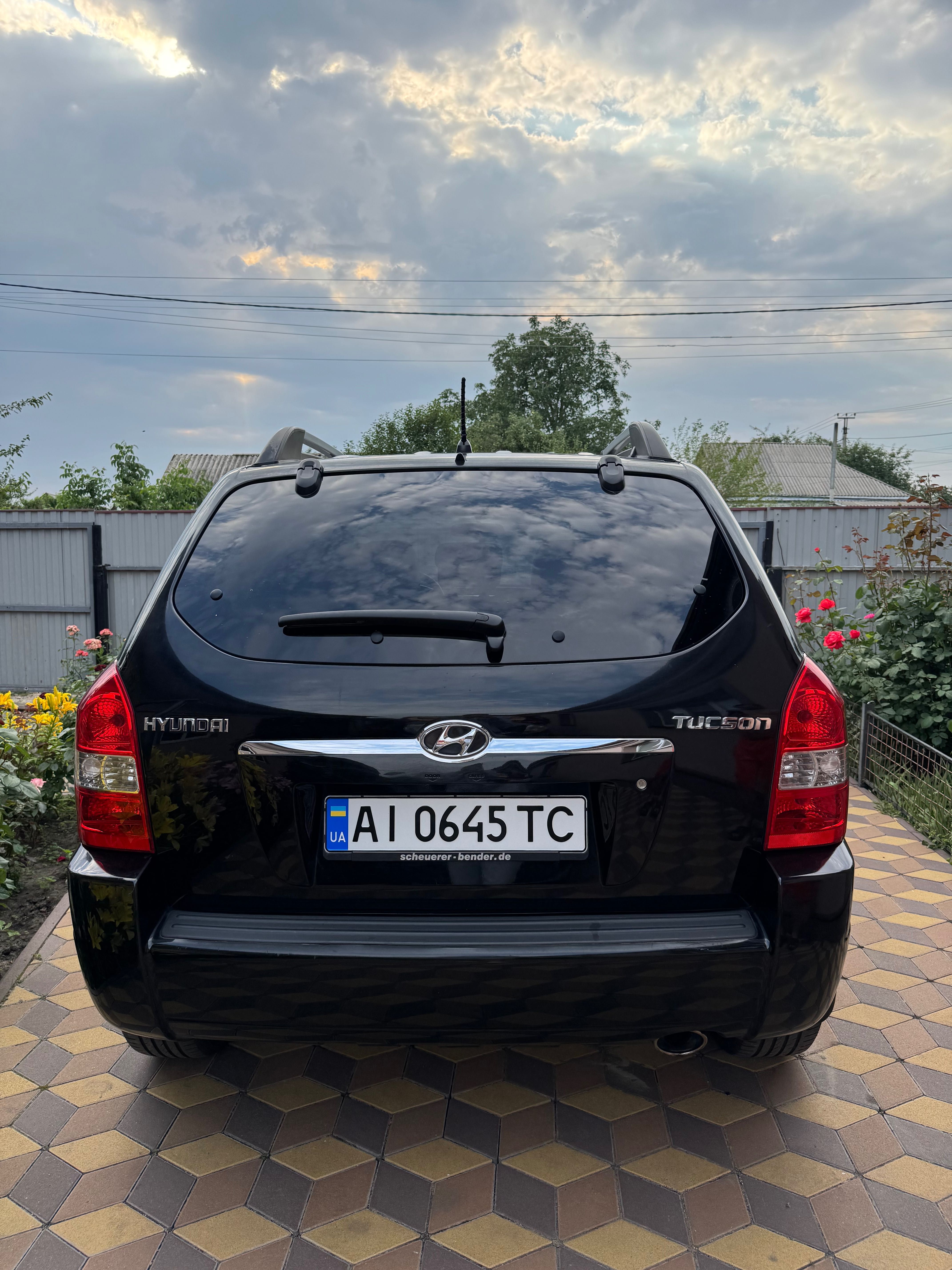 Hyundai Tucson 2007 I покоління