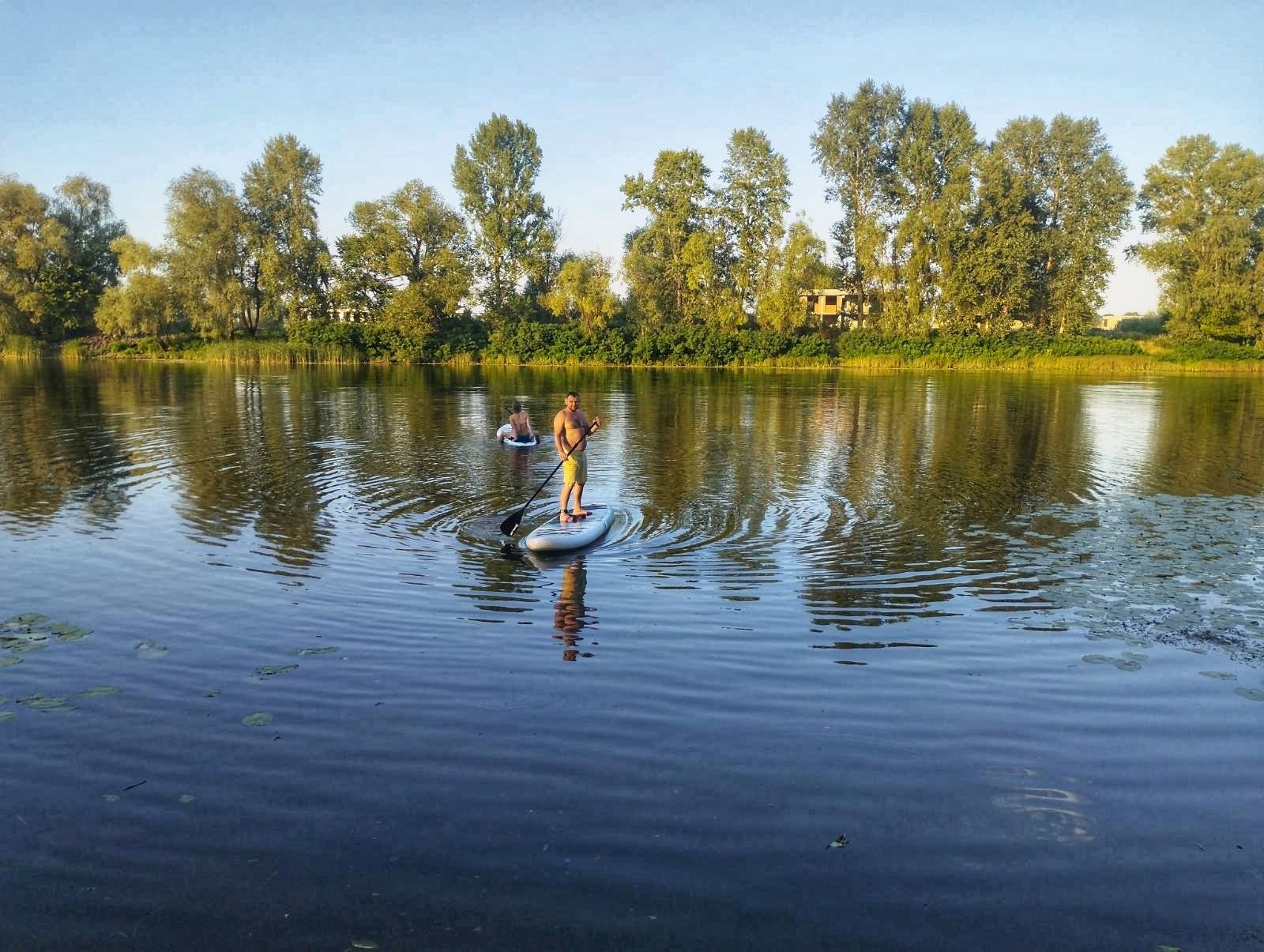 НОВИЙ,комфортний, екологічний будинок біля води.