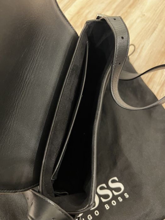 Hugo Boss torebka listonoszka