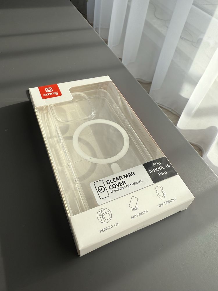 Etui CRONG Clear MAG Cover MagSafe Iphone 16 pro