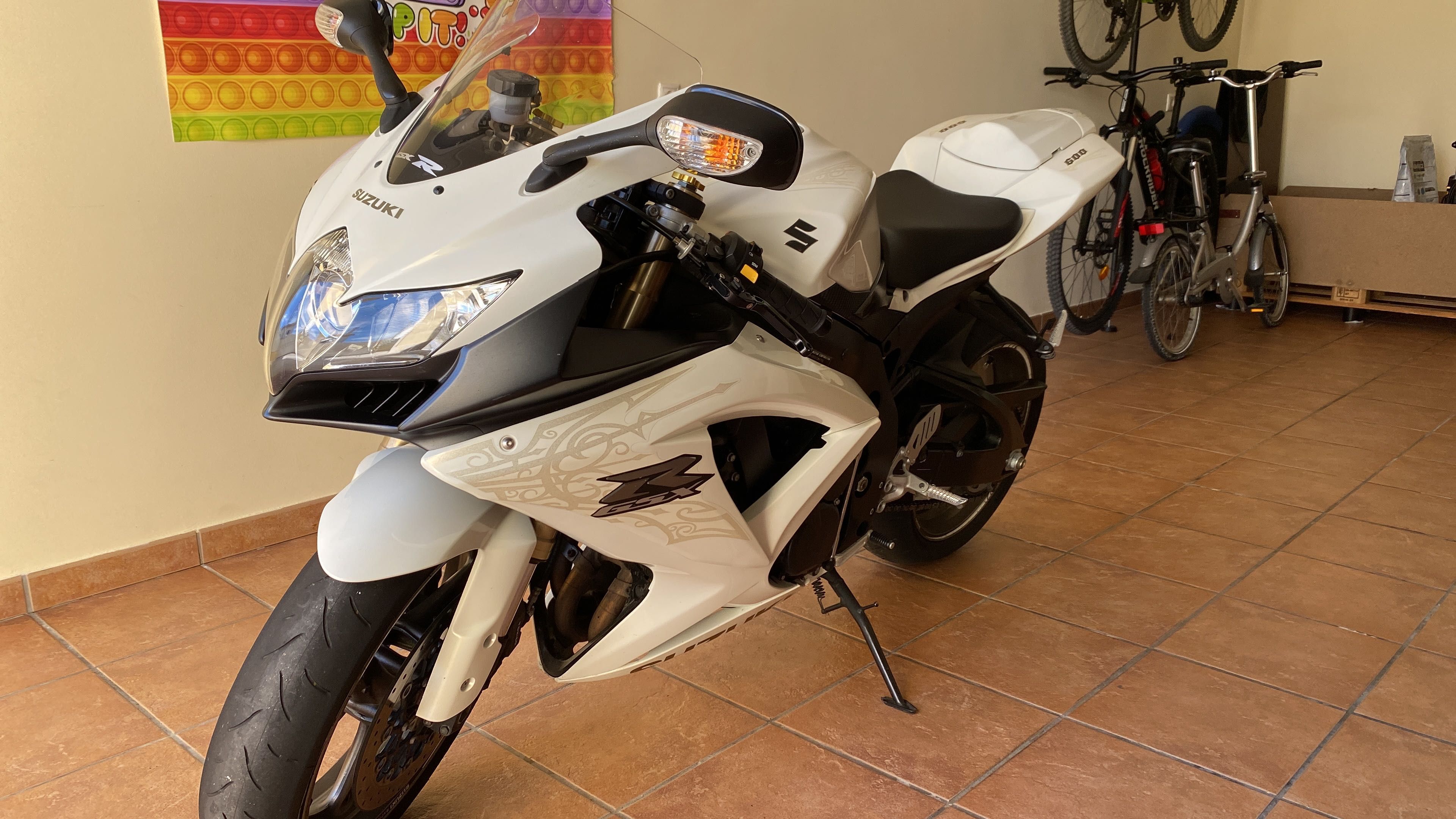Suzuki Gsxr 600 ano 2010 92kw