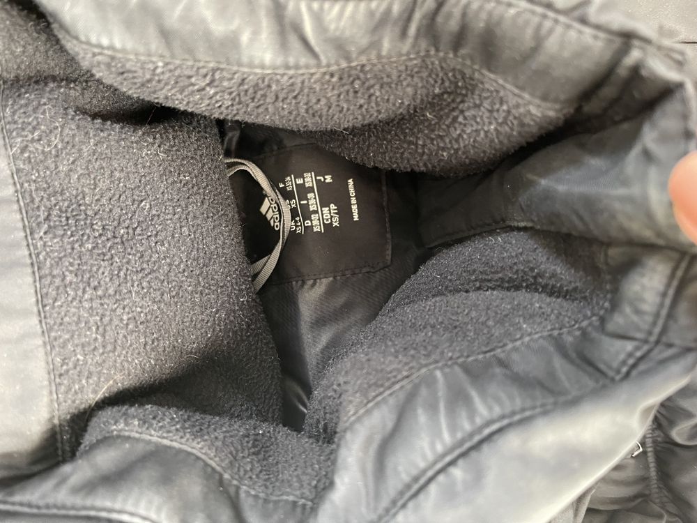 Kurtka puchowa płaszcz adidas