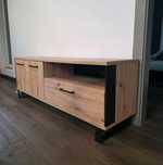Szafka RTV industrialna LOFT – dąb artisan – 150 cm