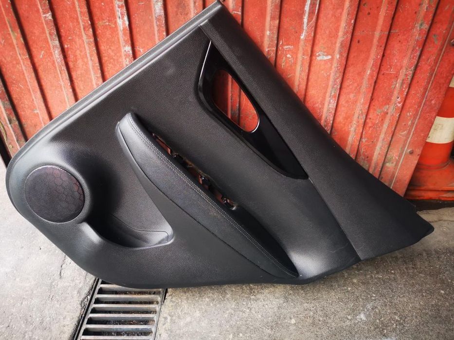 NISSAN QASHQAI J11 FORRA / QUARTELA PORTA TRÁS DIREITA - Z190