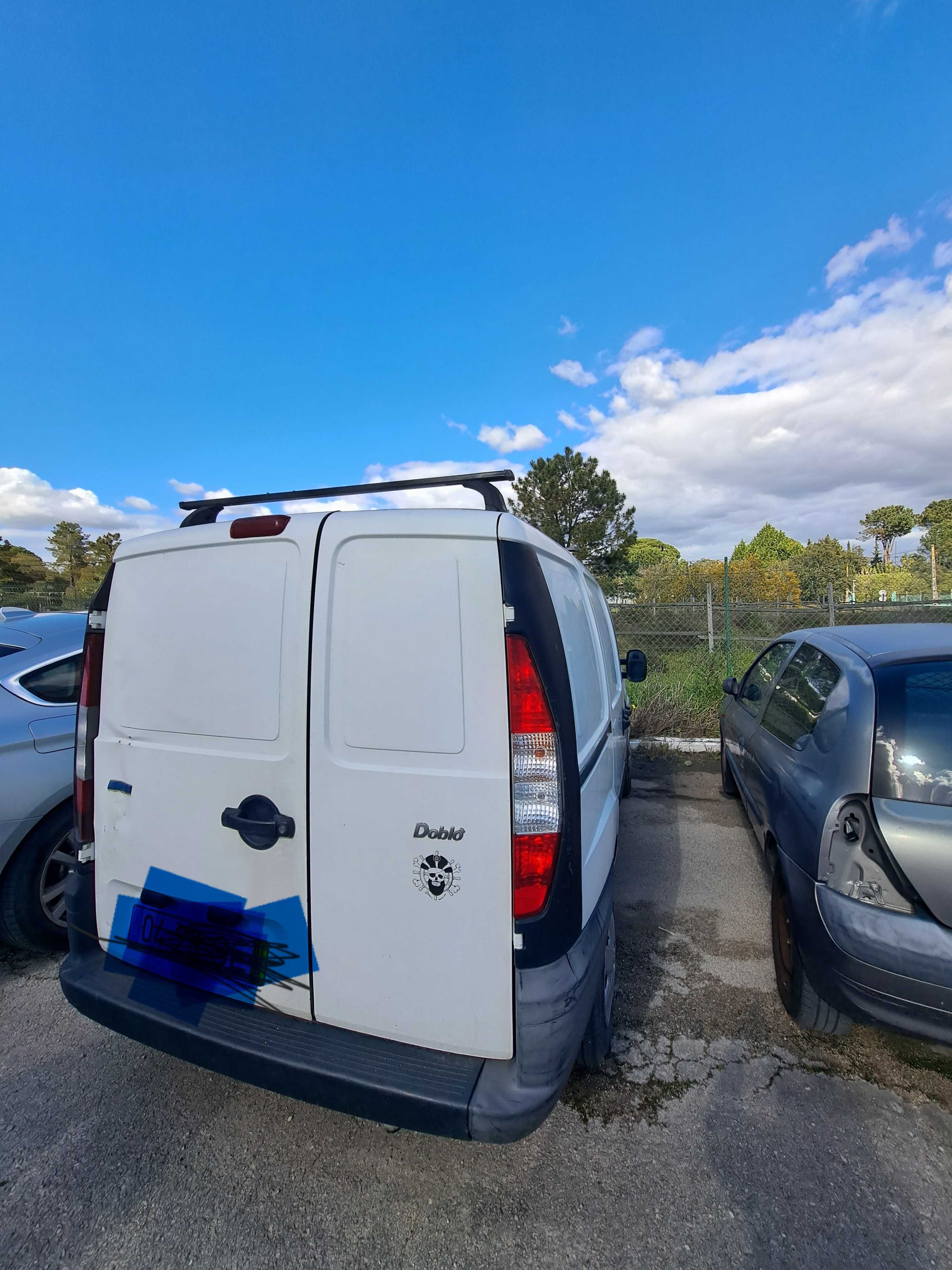 Vendo fiat doblo 1.9D c/avaria na bomba de oleo