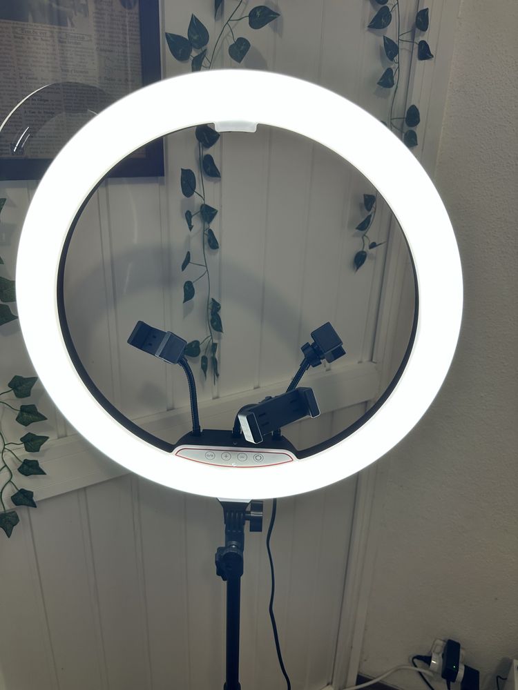 ILUMINACAO DE LED MUITO POTENTE