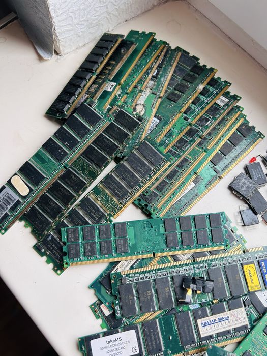 Радиодетали разные