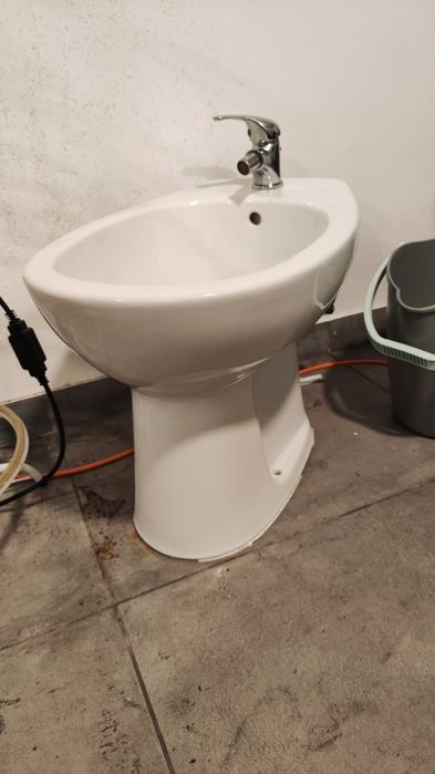 Bidé completo como novo