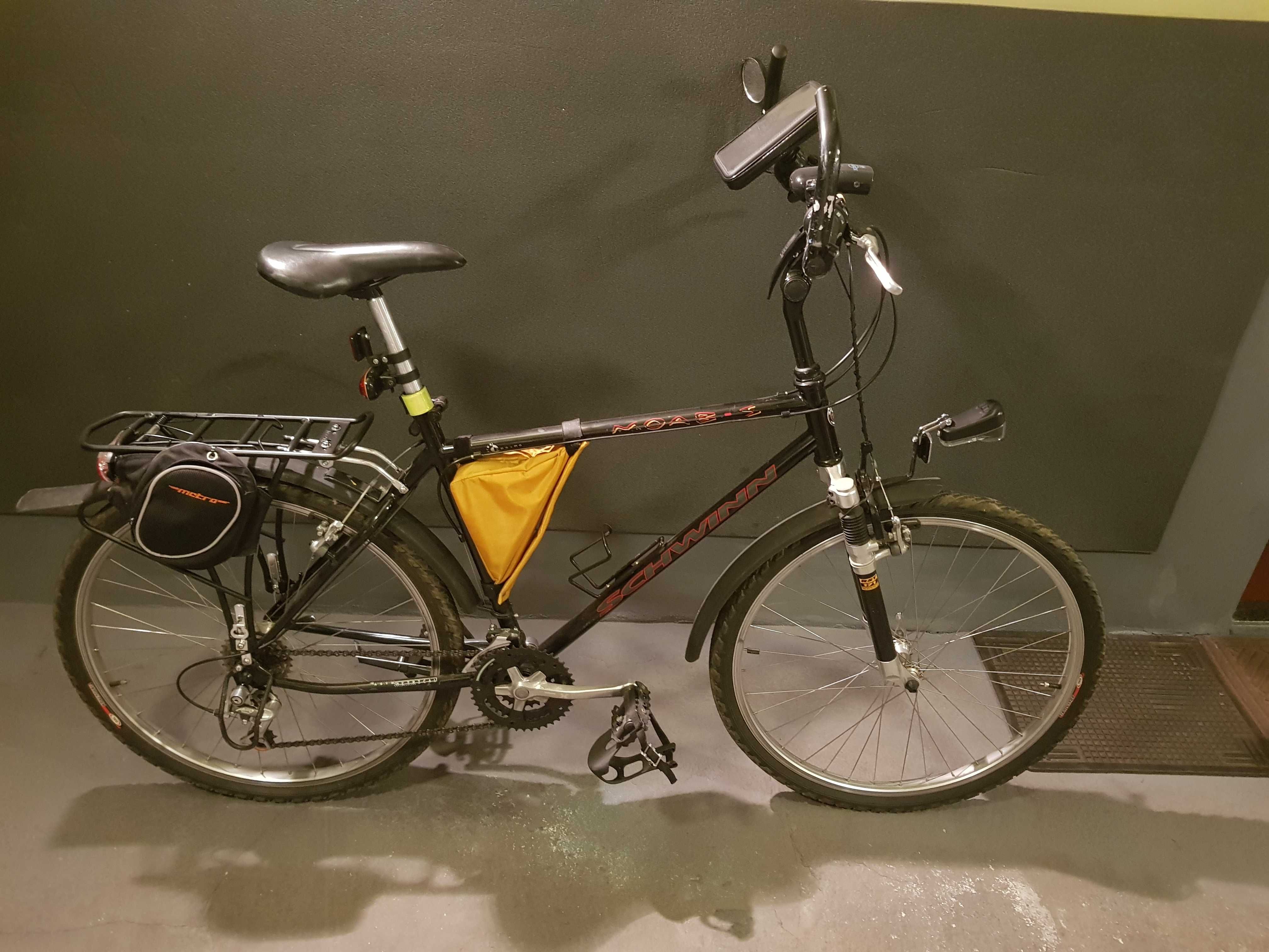 PILNIE sprzedam rower górski Schwinn Moab - dobrze wyposażony.