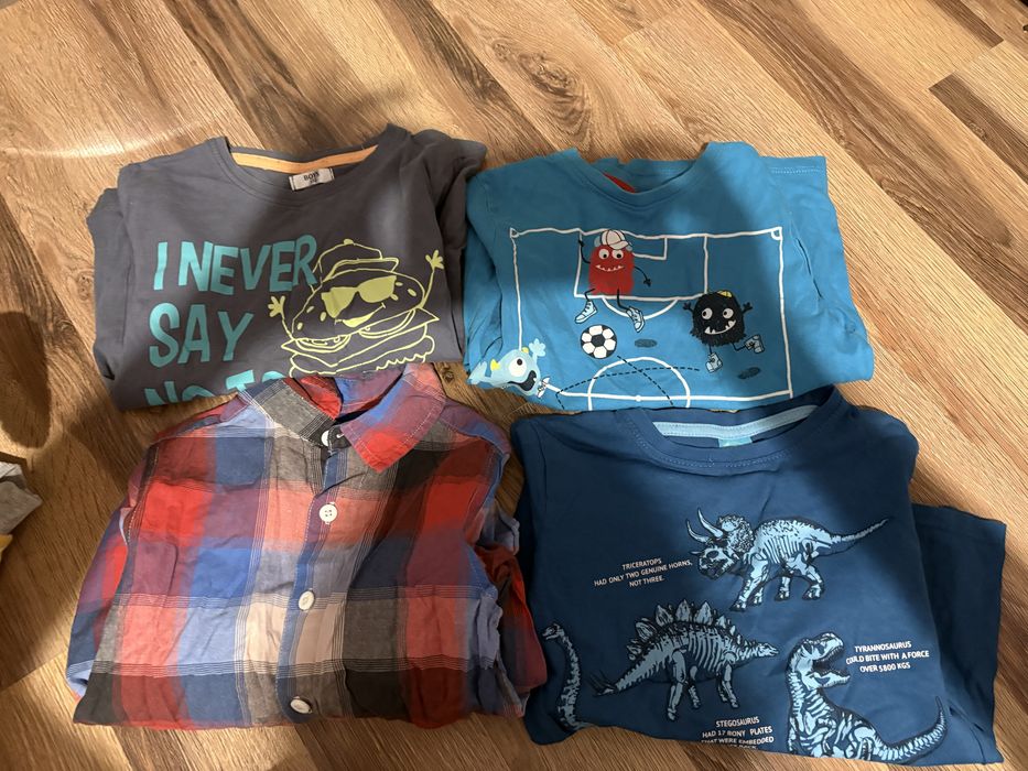 Zestaw ubrań chłopięcych 80r