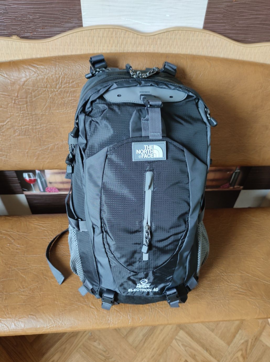 Рюкзак The North Face 40 l велорюкзак туристический  городской
