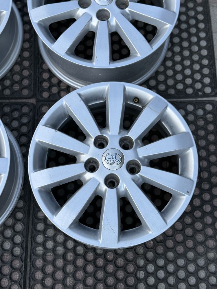 Диски оригінал toyota camry corolla avensis verso 5 114,3 r16