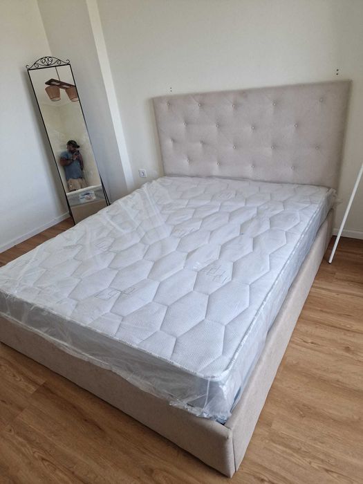 Camas de Casal Estofadas de Luxo 199€ Disp. em Várias Cores! 190x140m!