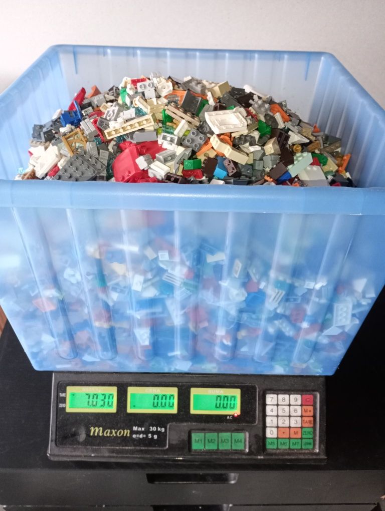 Wyprzedaż garażowa LEGO mix na wagę