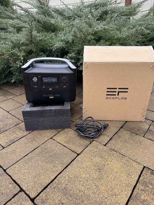 Продам Зарядну станція EcoFlow River Pro