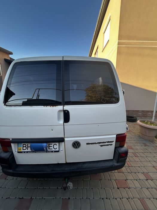 Volkswagen  T4  2003г  2,5tdi