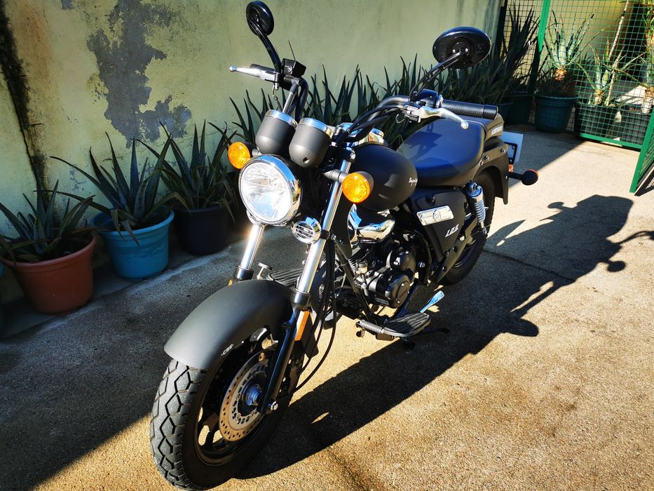 Keeway Superlight 125