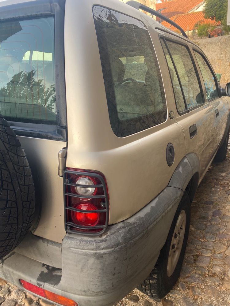 Land Rover Freelander em bom estado