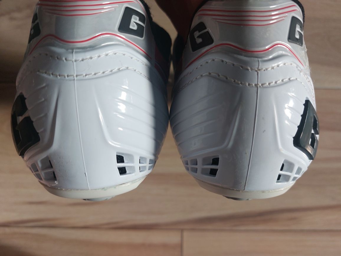 Gaerne Buty rowerowe męskie Myts nowe białe r.42 Made in italy