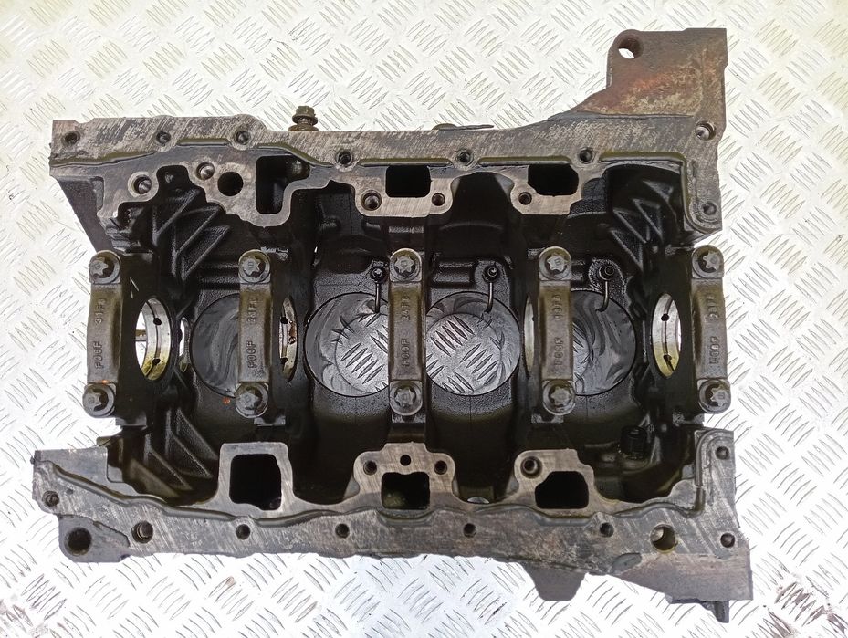 Блок двигуна 2.0 дизель Renault Trafic 2 Блок циліндрів 9R Трафик Т2