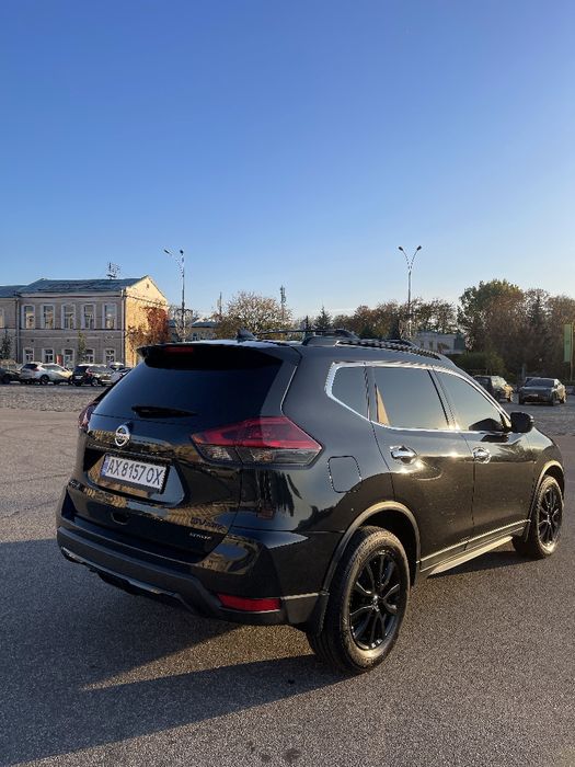 Продам ніссан рог 2017 року SE+