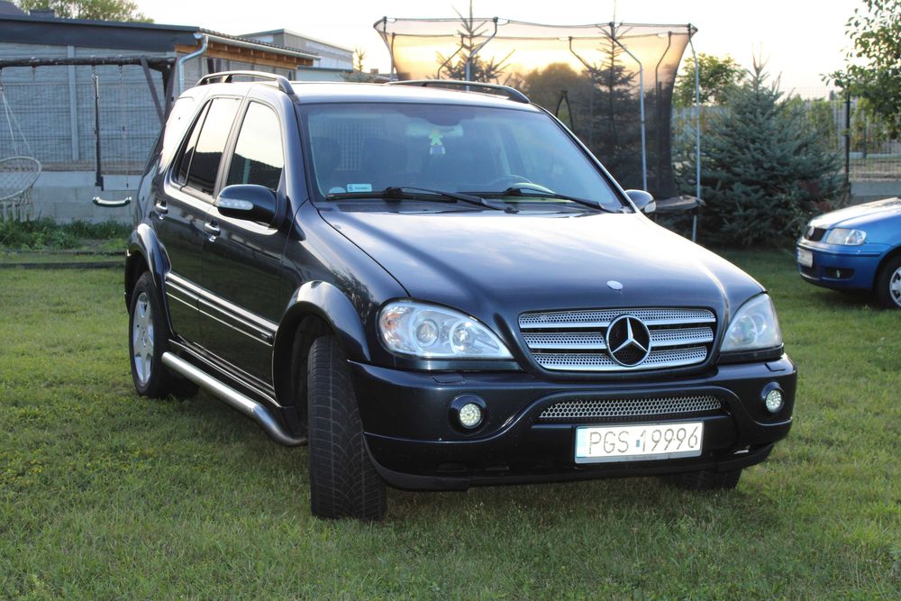 Ładny Mercedes W163 400 cdi AMG