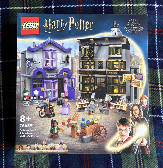 LEGO 76439 Harry Potter Ollivanders & Madam Malkin's Robes 8+ - Selado