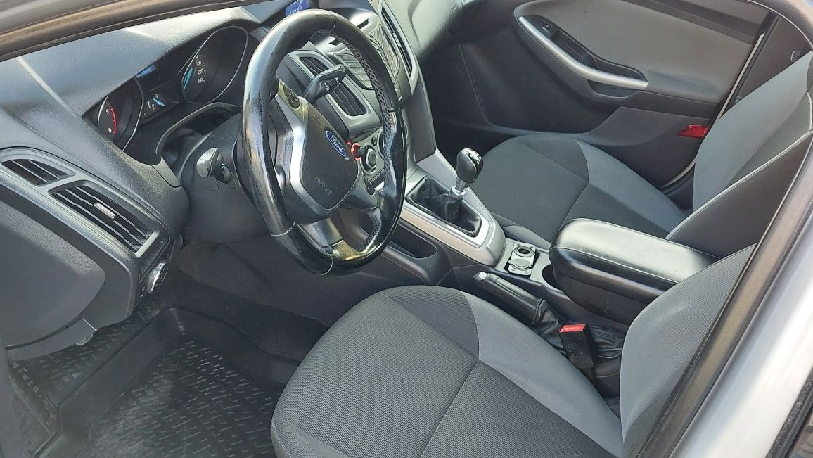 Ford focus kombi 2012 r. 1.6 tdci