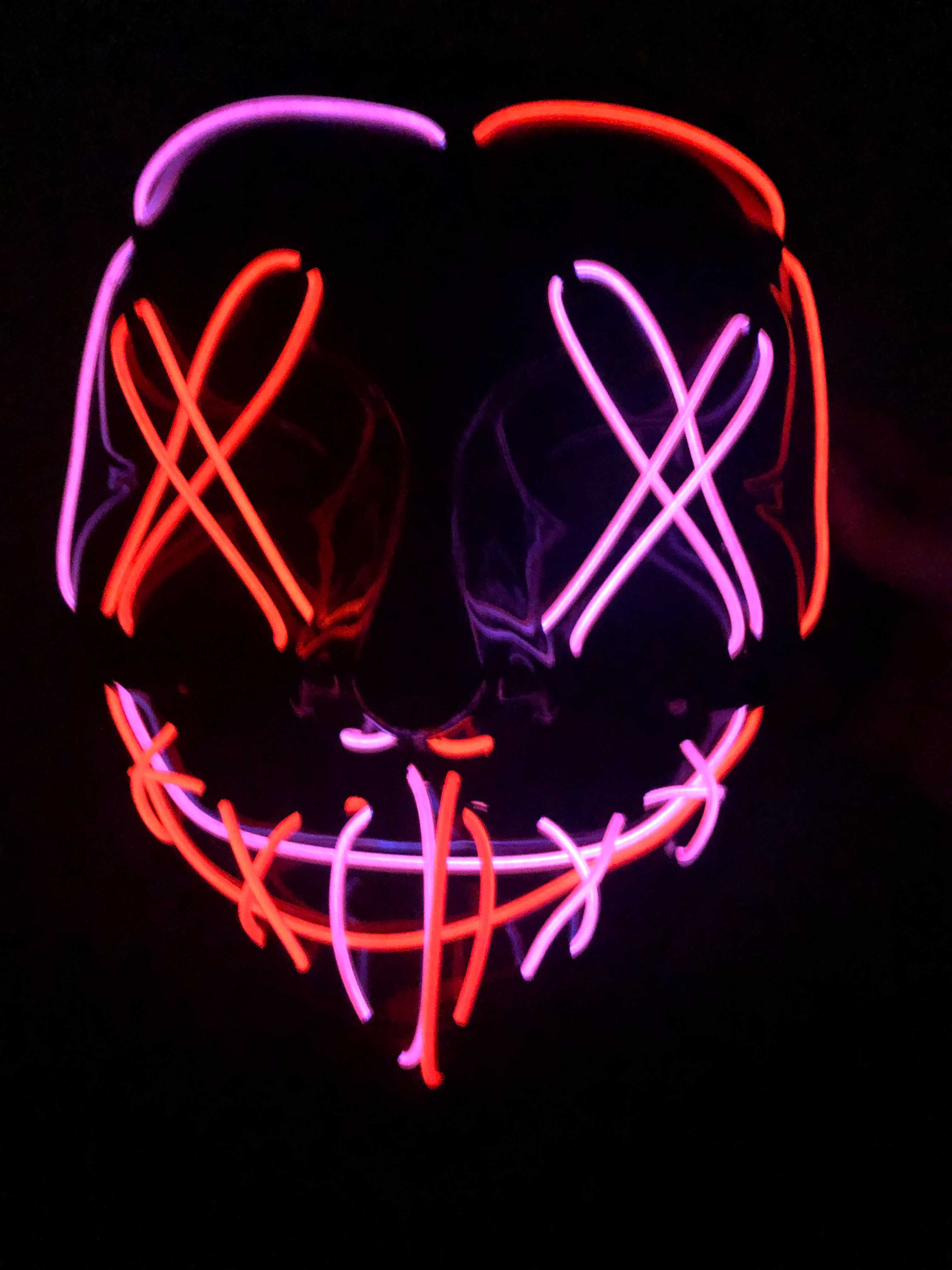Máscara nova LED