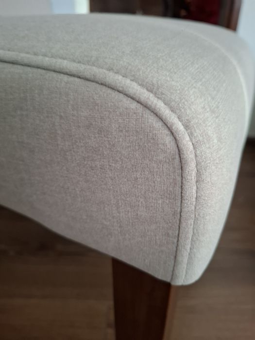 Sprzedam krzesła do salonu - 6 sztuk za 850 zł