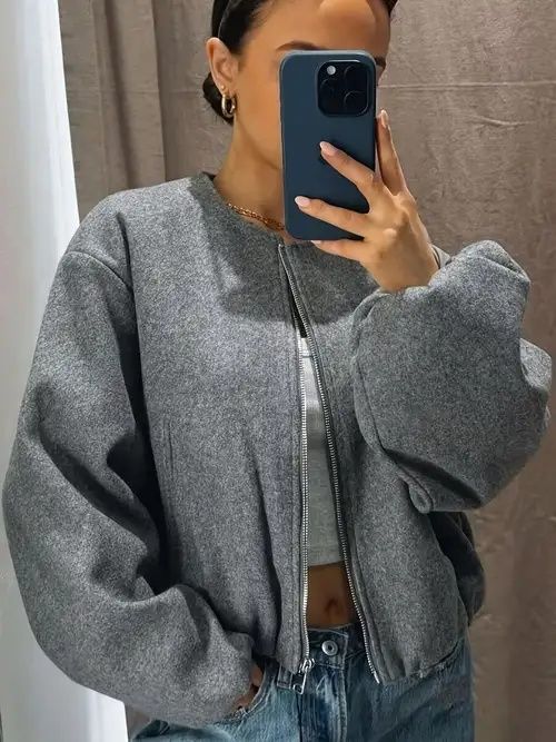 Бомбер Zara сірий молочний