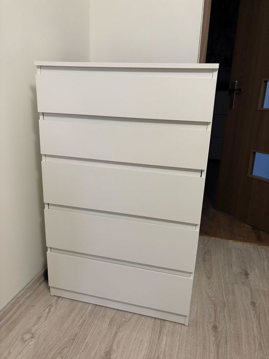 Regal ikea bialy szuflady