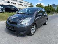 Toyota Yaris. Bardzo ładna Toyota Yaris , 5-d, klima, hak, super stan