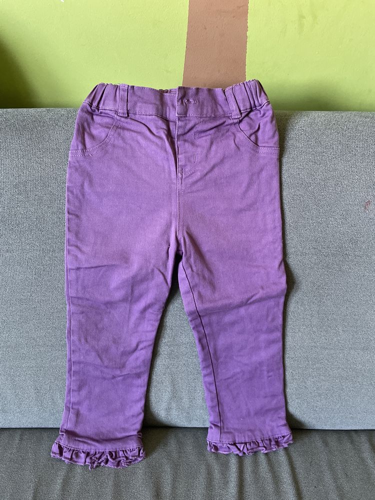 Dziewczęce spodnie jeansowe  r.98