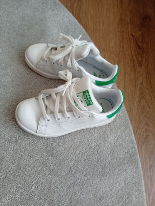 Sapatilhas adidas 30