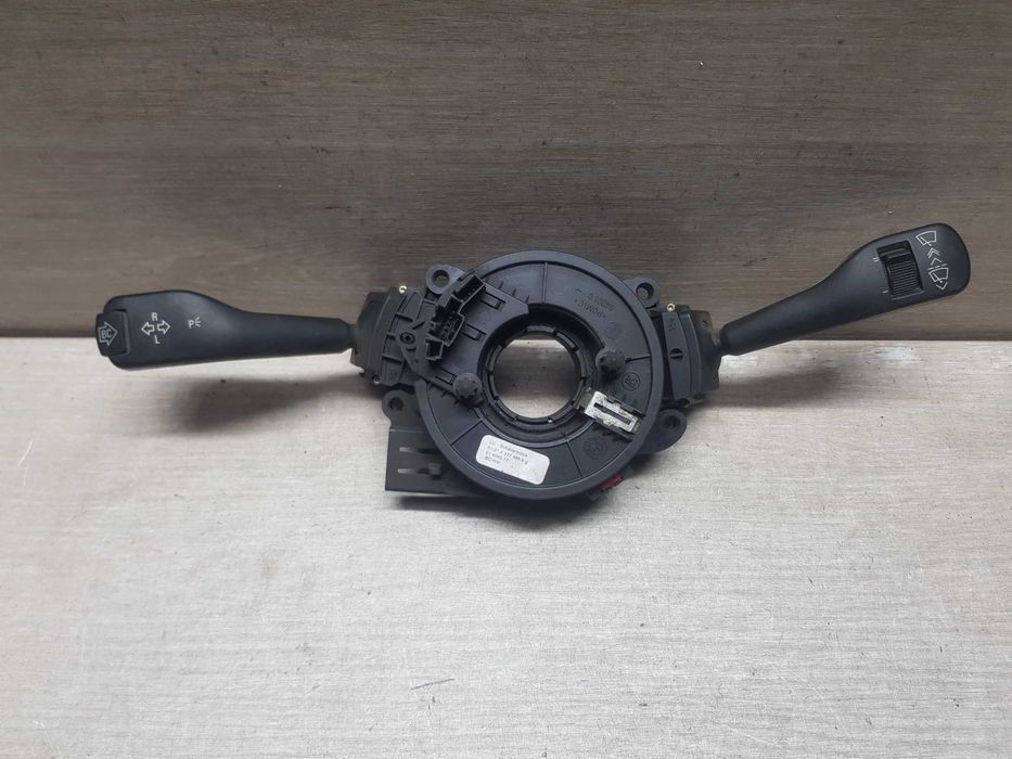 Підрульовий перемикач BMW 5 E39 1995-2003p.