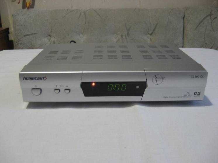 Комплект Кабельний ТВ декодер Homecast C3300 + Роутер Thomson TCW 710