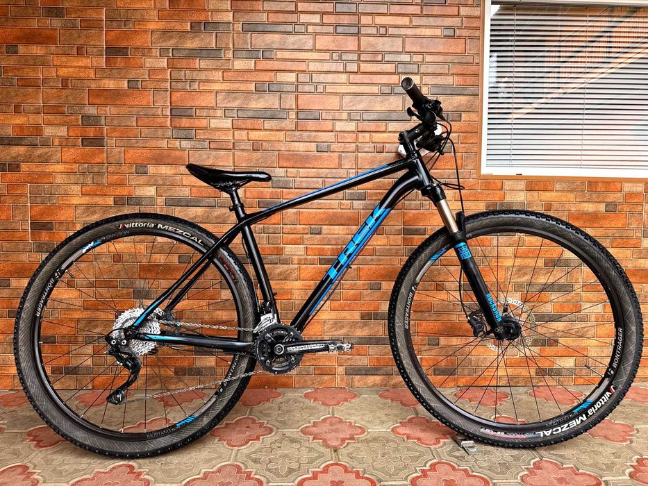 Велосипед TREK Superfly 5 29"L" Shimano DEORE XT, ROCK SHOX Воздух