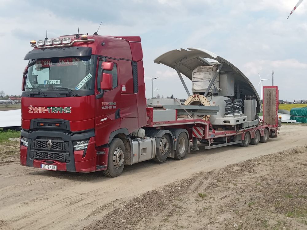 Transporty ponadgabarytowe, maszyn rolniczych, sprzętu ciężkiego