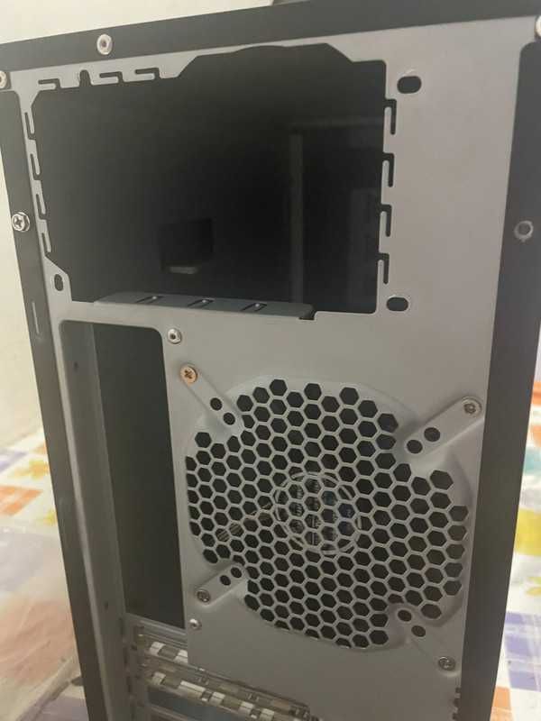 Caixa ATX Desktop Simples