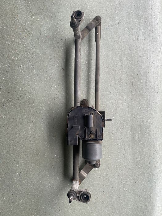 Mechanizm wycieraczek przód Golf V Golf VI