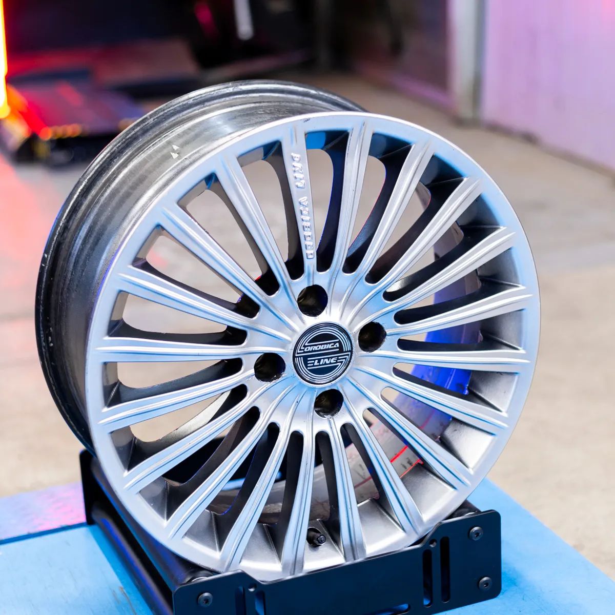 ORYGINALNE Felgi Orobica Line 17" Citroen C2 C3 C4 C5 DS3 DS4