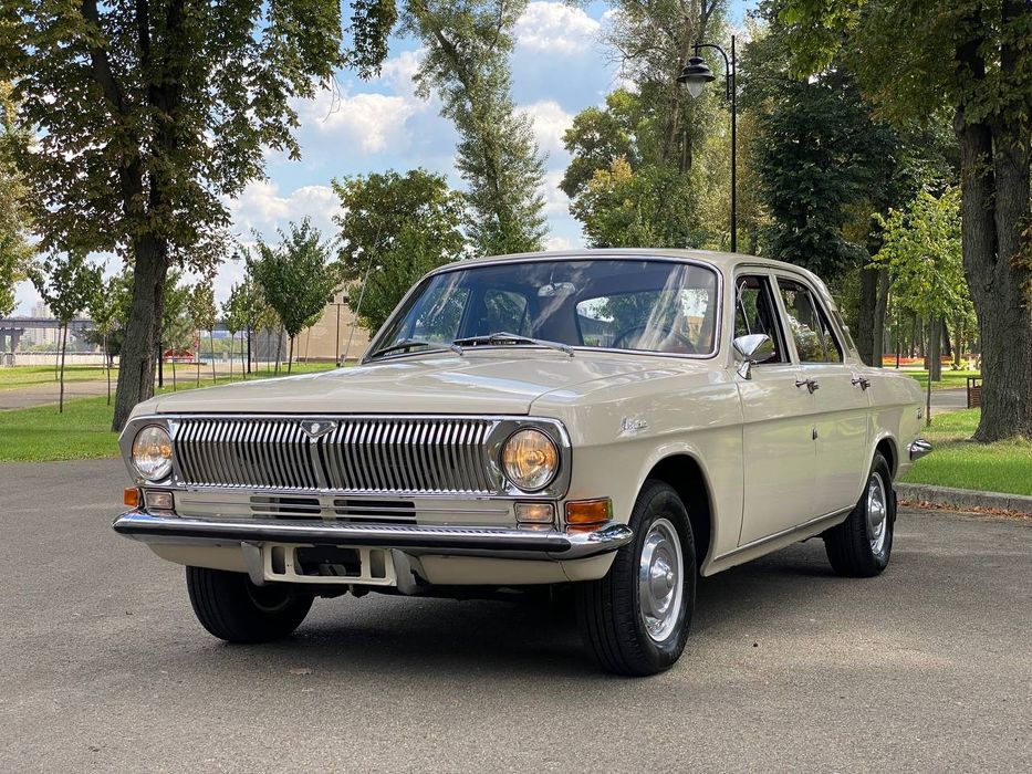 Волга ГАЗ -24 . 1976р.