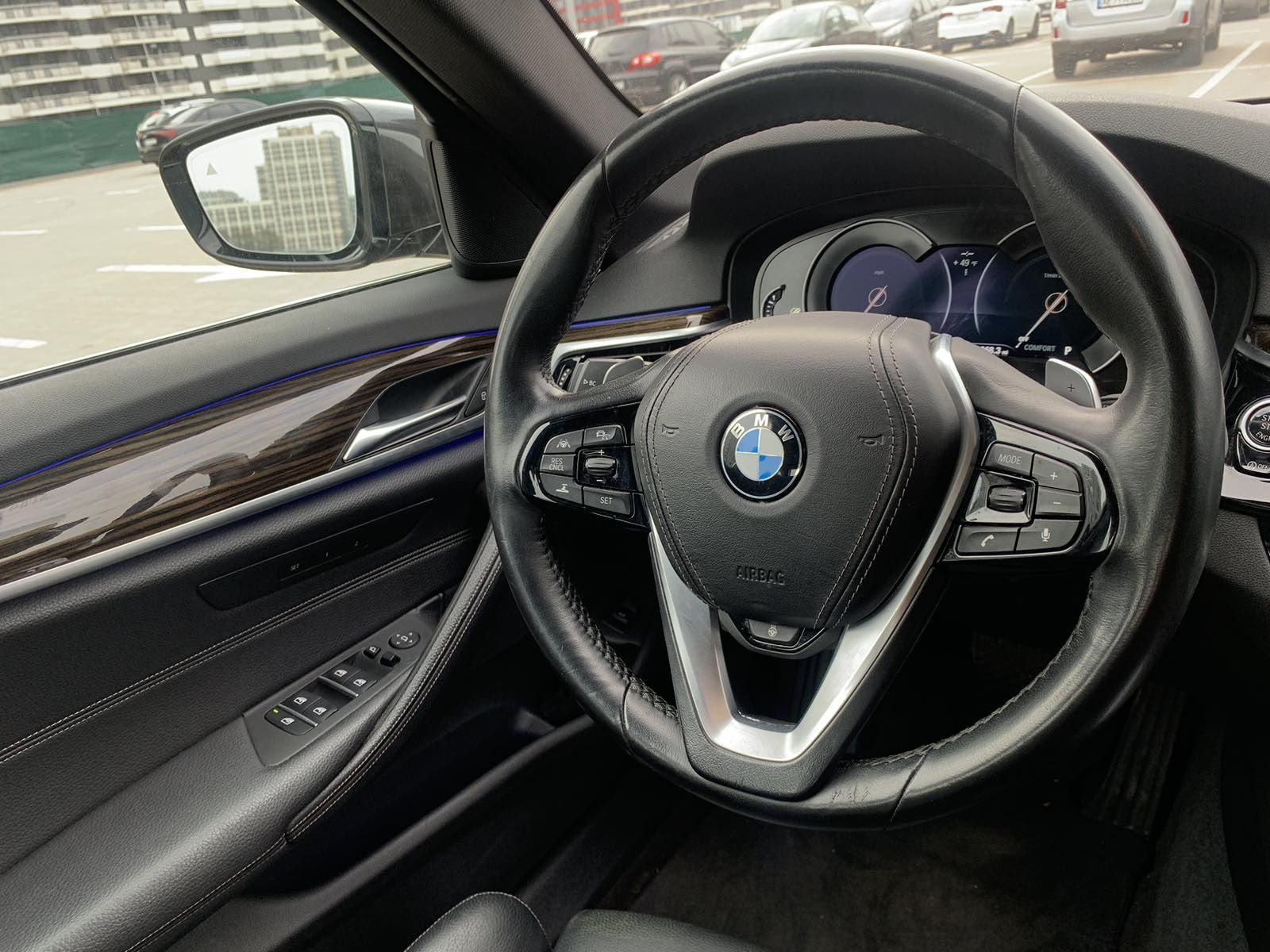 BMW G30 2019 5 series