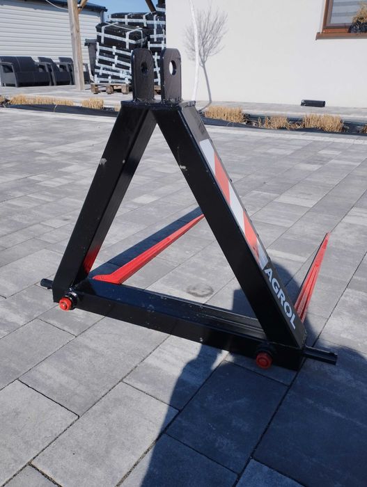 Ramka do Bel z kłami na Tylni Tuz do Ciągnika Szybka wysyłka