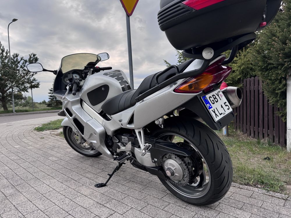 Honda VFR 800 V4 v-ka fv VAT