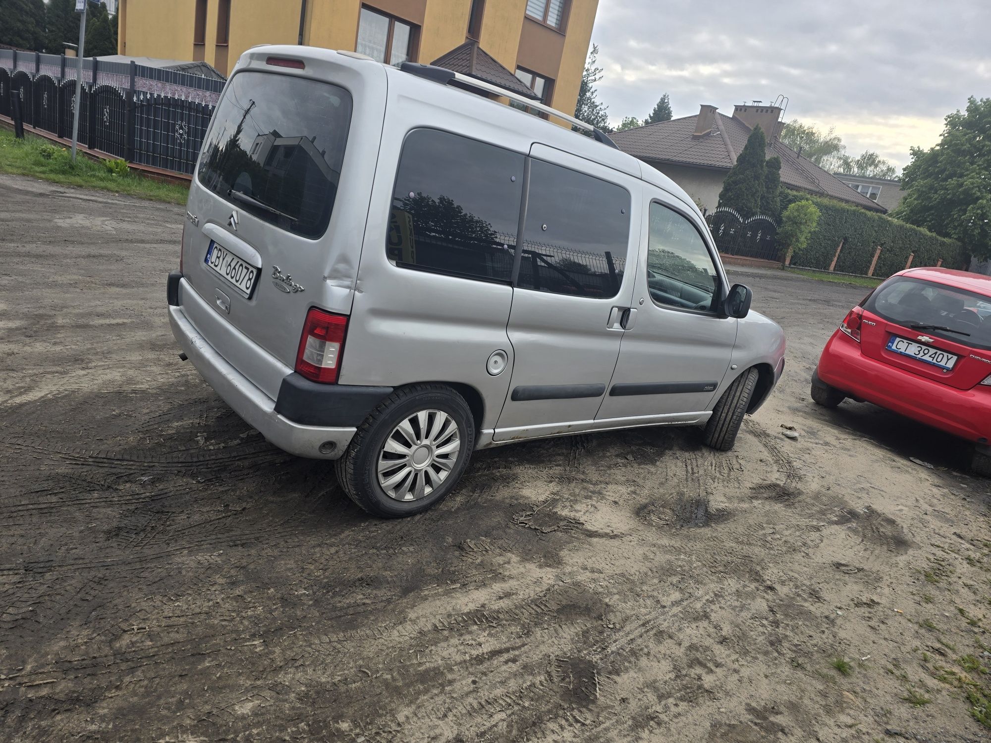 Citroen Berlingo 2005r 1.4 ben + gaz 5 osobowy