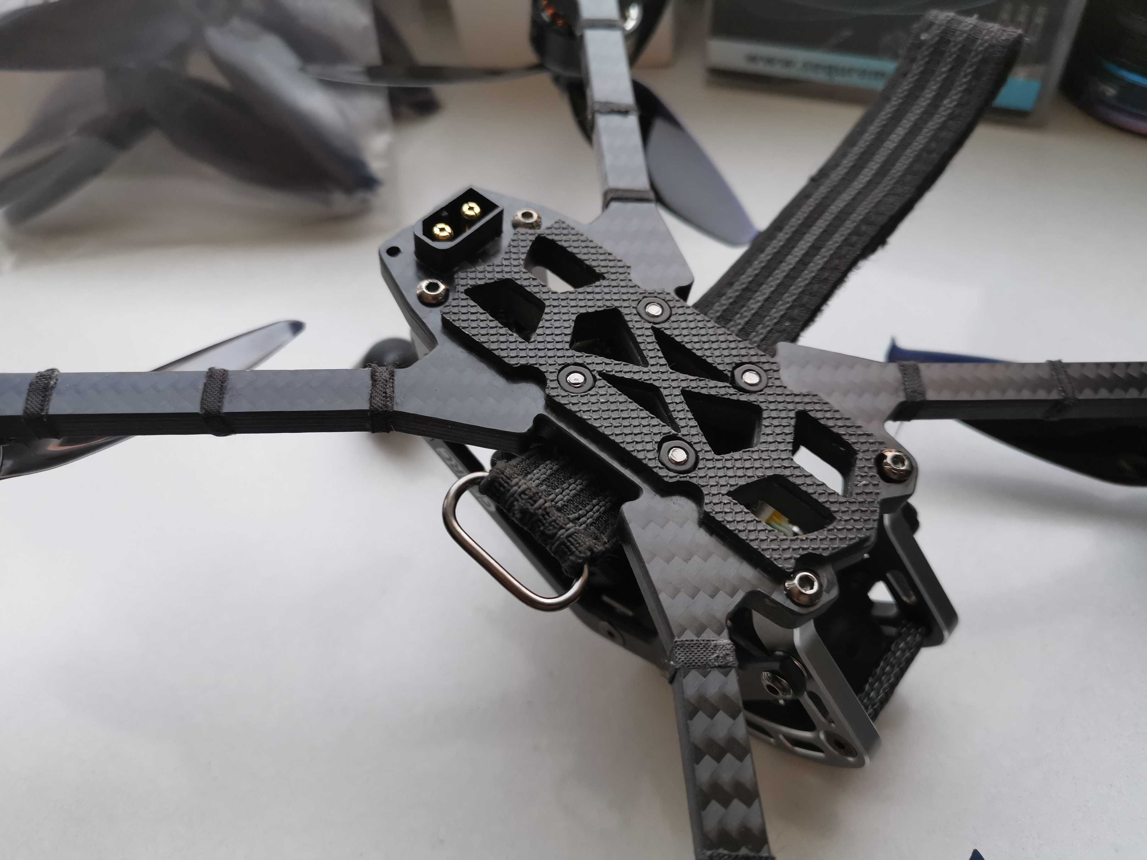Dron GePRC T5 5.5" 6s DJI o4 PRO "Wydział Pościgowy" V-Max 200Km/h ++