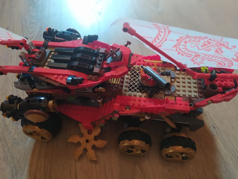 LEGO Ninjago Райський куточок 70677