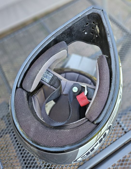 Kask Cross HJC w bardzo dobrym stanie